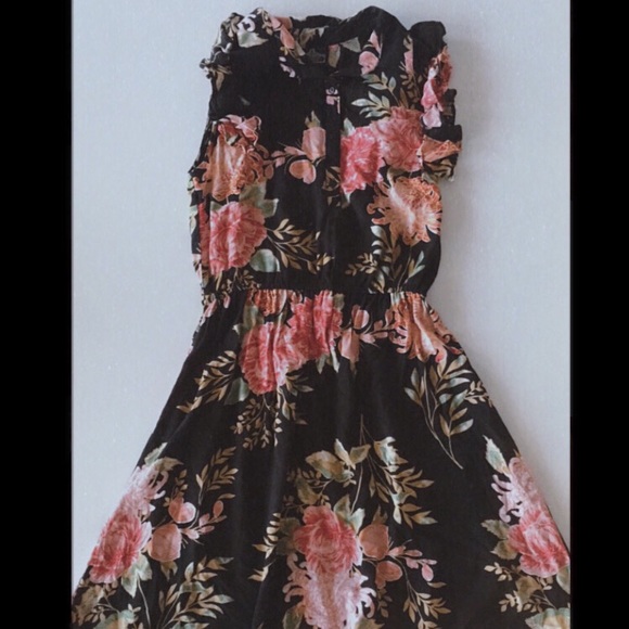 Flower dress - Picture 2 of 2